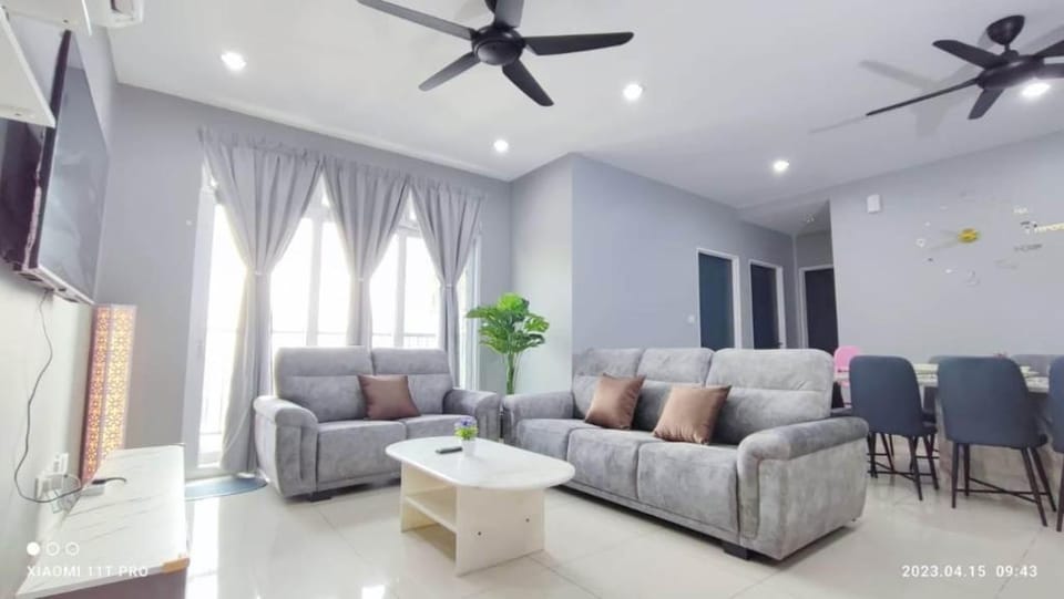 Kaka homestay ipoh town@2parking@3rooms@10pax@wifi Apartment in Ipoh