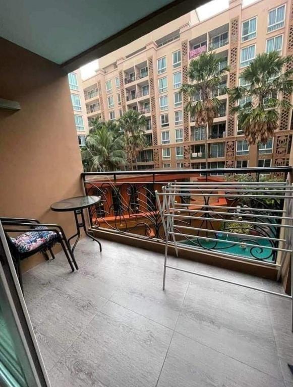 Atlantis Condo Отличная уютная квартира у океана Apartment in Pattaya City