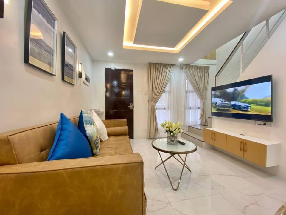 Two-Storey Smart Home Portville Townhouse Buhangin Vacation rental in Davao City