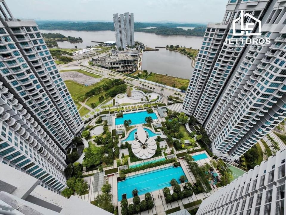 JettBros La' Fête @ Teega Suites Iskandar Puteri Apartment in Johor