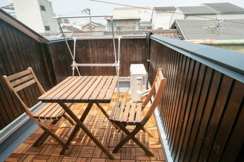 Osaka ShinImamiya Hanazonocho 6ppl House Namba USJ Vacation rental in Osaka