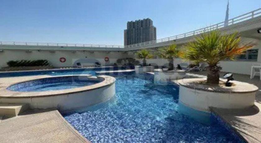 Chic 3 bedroom apartment  Apartment in Dubai