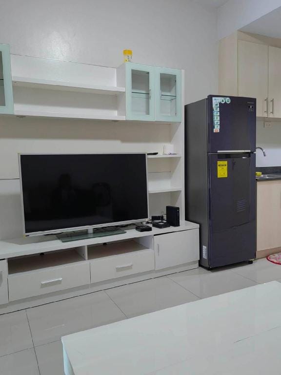 Sea Residences Condotel by Maviz C. - 2 Apartment in Pasay