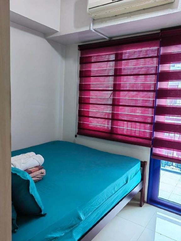 Sea Residences Condotel by Maviz C. - 2 Apartment in Pasay