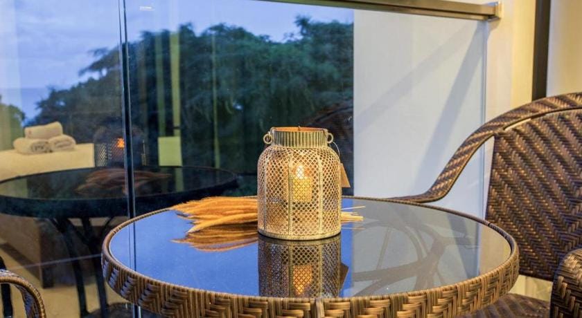 The sunshine bangsaray Apartment in Pattaya City