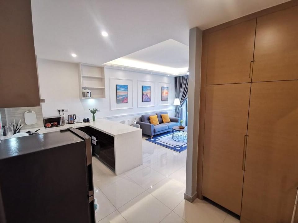 R&F Comfy 1BR unit by ANJU Apartment in Johor Bahru