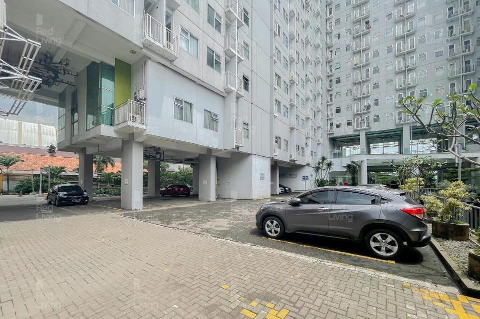 RedLiving Apartemen Easton Park Jatinangor - Yunus Hotel in West Java