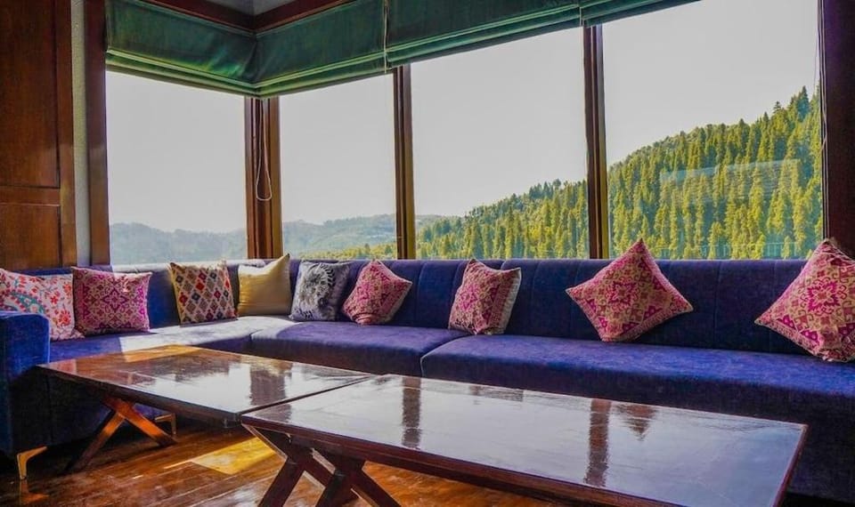 The Himalayan Deodar Hotel in Uttarakhand
