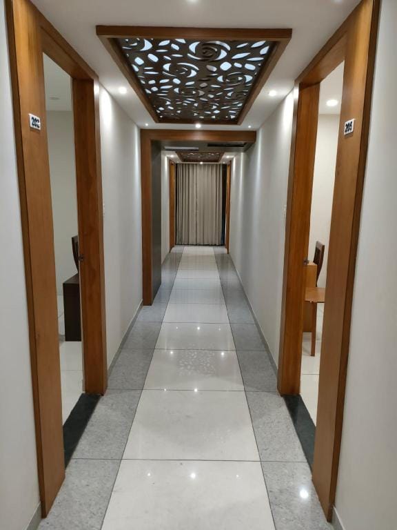 Hotel The Grand Dipak Hotel in Gujarat