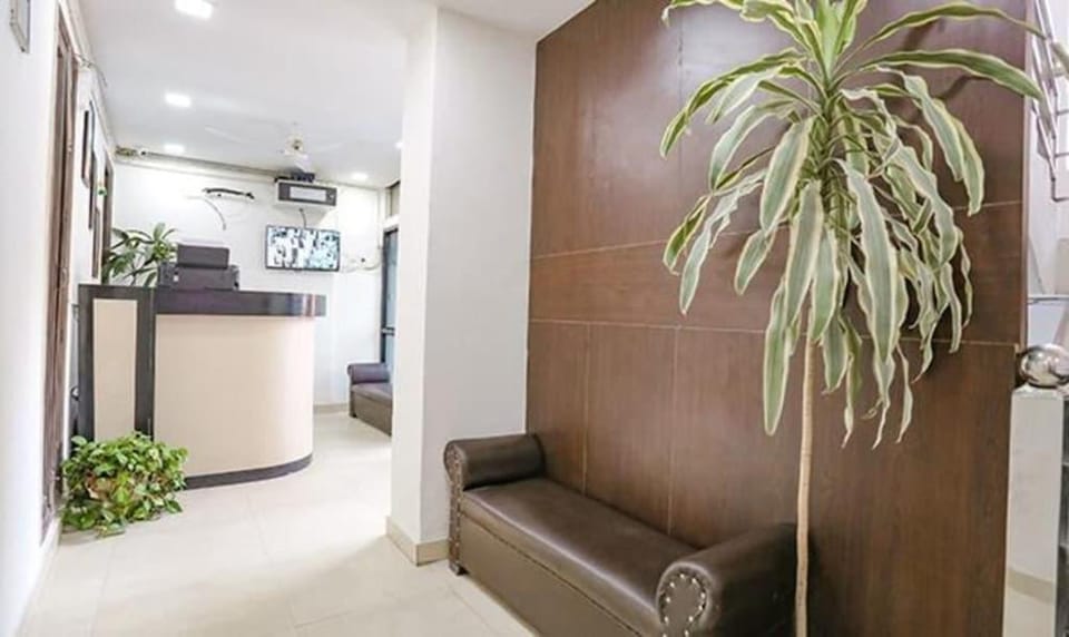 Hotel O Premium Rooms Hotel in New Delhi