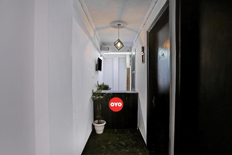 Super Hotel O Premium Rooms Hotel in New Delhi