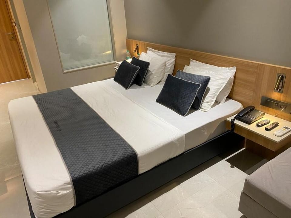 Hotel Soham Hotel in Telangana