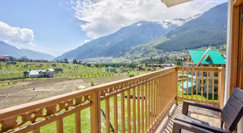 Thrill Nature Resorts Hotel in Manali
