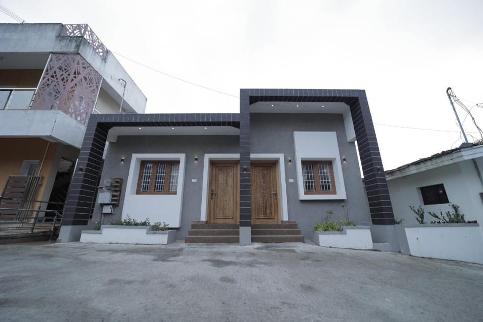 Cool Stay Home Hotel in Kodaikanal