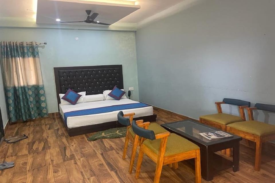 Aqua Jungle Water Park & Resorts Hotel in Varanasi