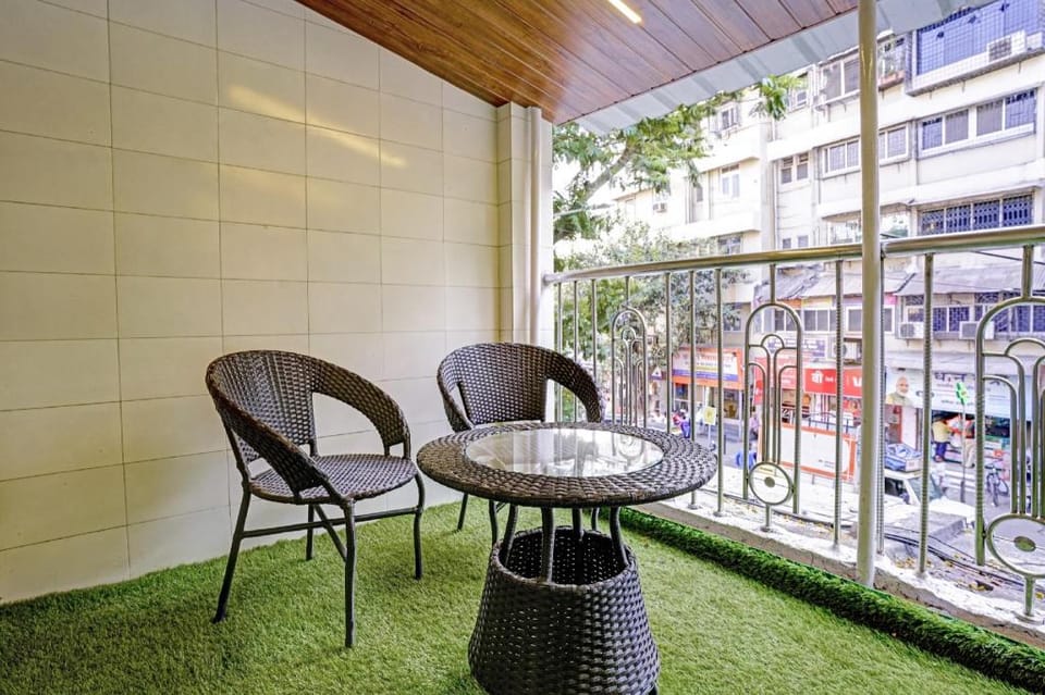 Super Hotel O Sunrise Suites Hotel in Mumbai