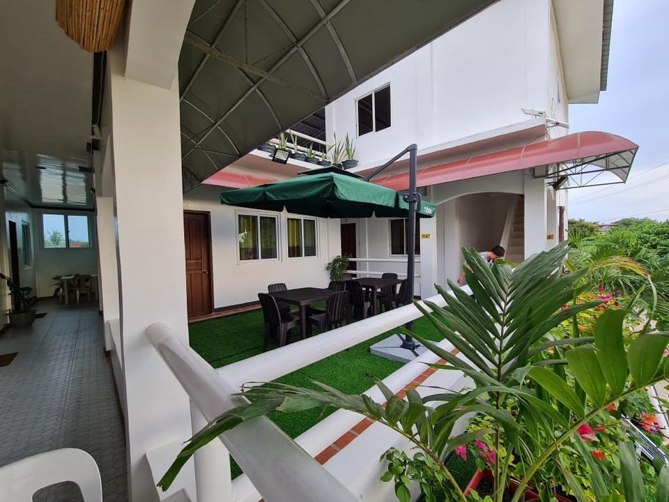 Alona Rose Hotel by SMS Hospitality Hotel in Panglao