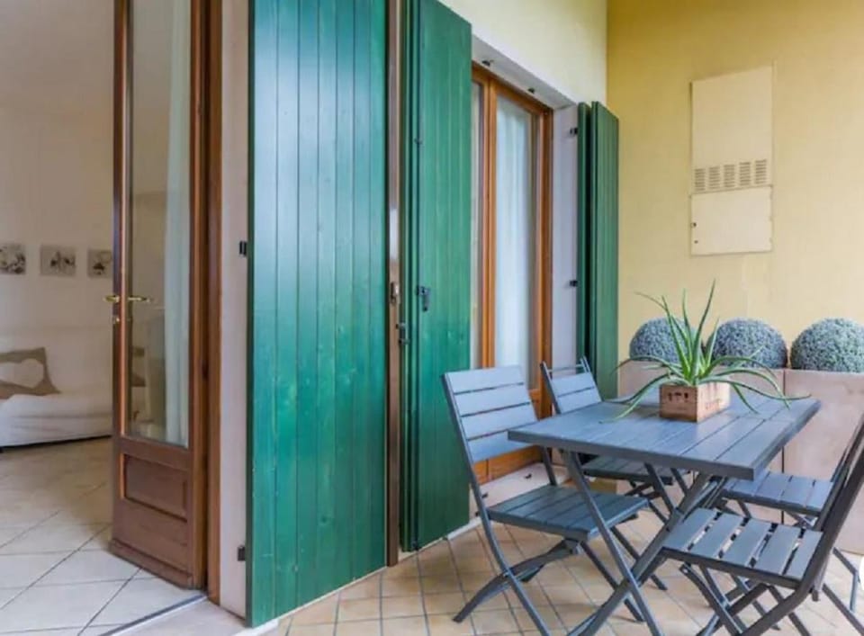 Casa Ulivi Oro Apartment in Desenzano del Garda