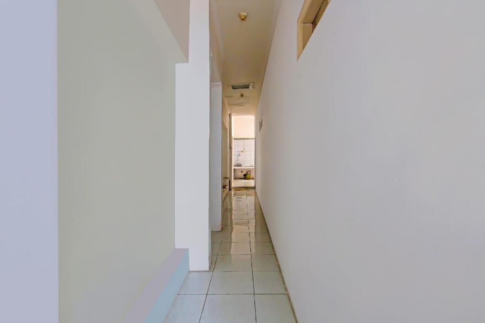 SPOT ON 92495 Wisma Ayem Hotel in Indonesia