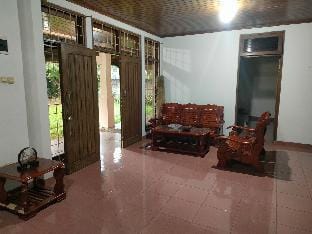 The Cozy Villa Gadog Puncak Villa in West Java