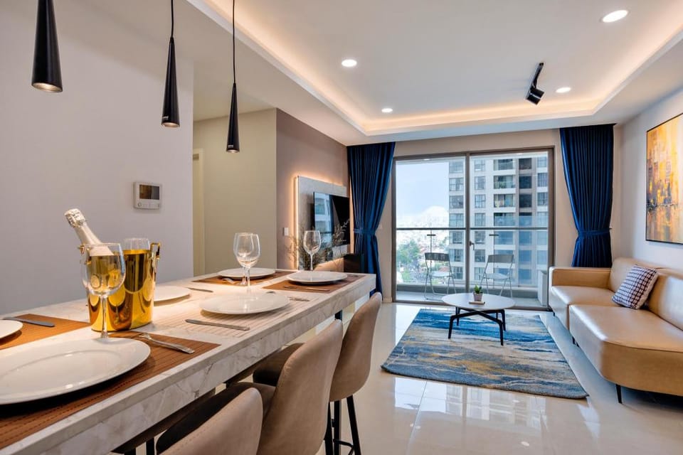 Skyline Balcony A11 with out of the world view. Apartment in Ho Chi Minh City