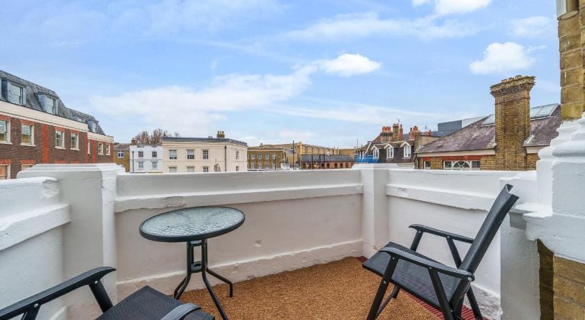 The Old Town Hall Apartment in Staines-upon-Thames