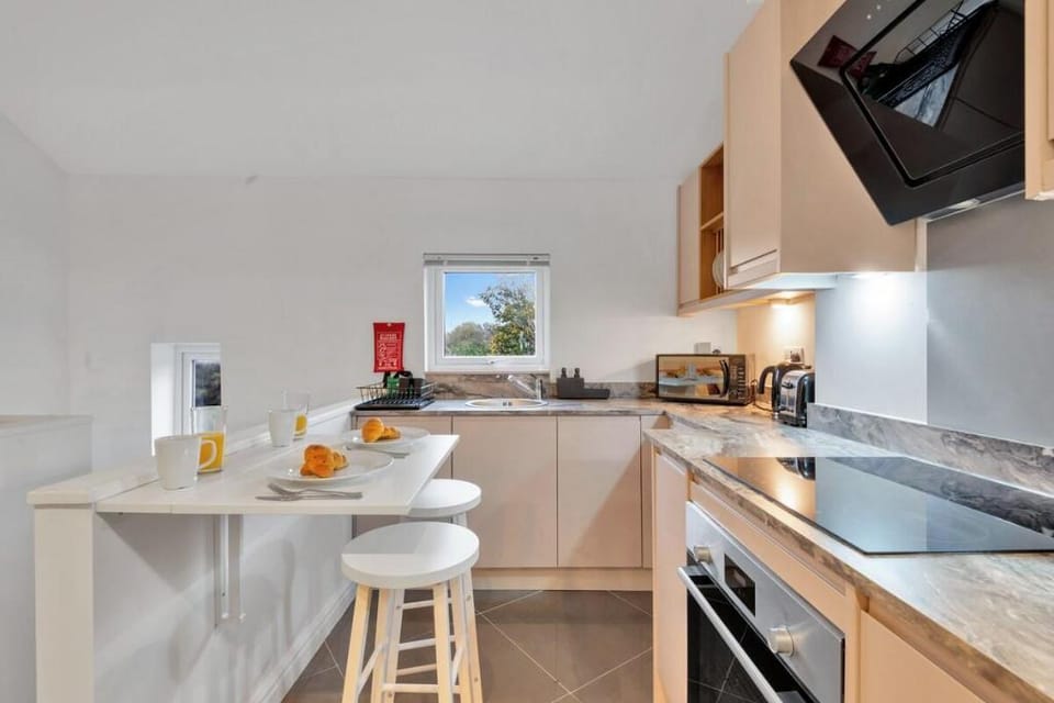 Long Stays in Gloucester City Centre Apartment in Gloucester