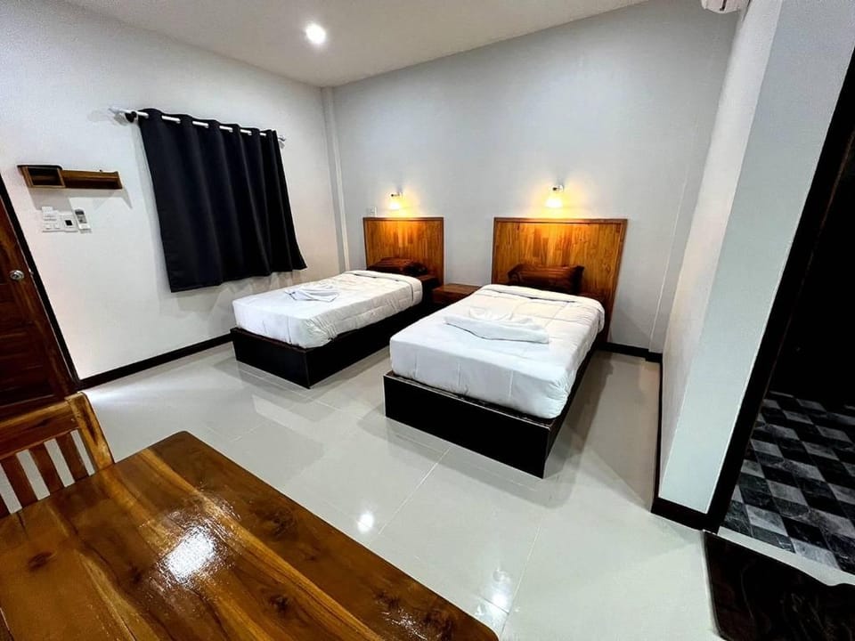 KK Huen Khamkaew Resort & KK House Cafe Nan Apartment in Laos