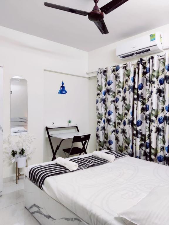 La Maison 2BHK Service Apartment Apartment in Mumbai