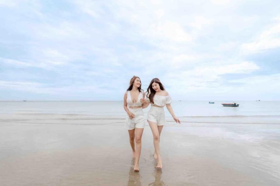 Seaview Room @ hostel near Huahin Beach  Vacation rental in Nong Kae