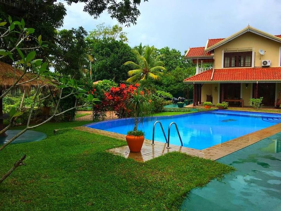 Villa Mandalay Sri Lanka - a unique luxury villa Villa in Western Province