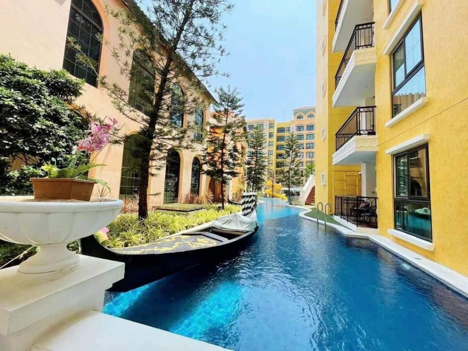 Venetian Singnature สวนน้ำจอมเทียน Apartment in Pattaya City