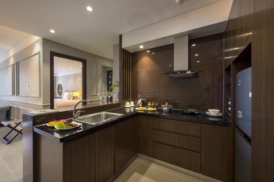 Spacious 2BDR with Amazing POOL, GYM, Ocean View Apartment in Da Nang
