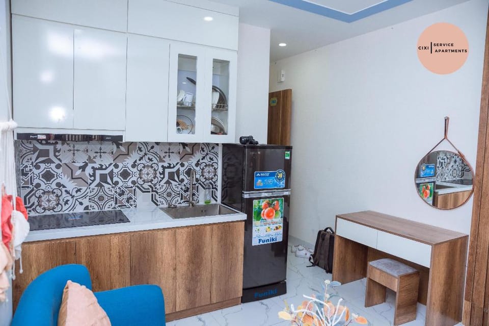 Cozy Studio With Best Lake View Apartment in Hanoi