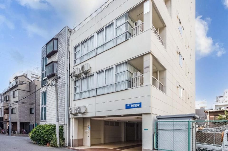 Namba Apartments Apartment in Osaka