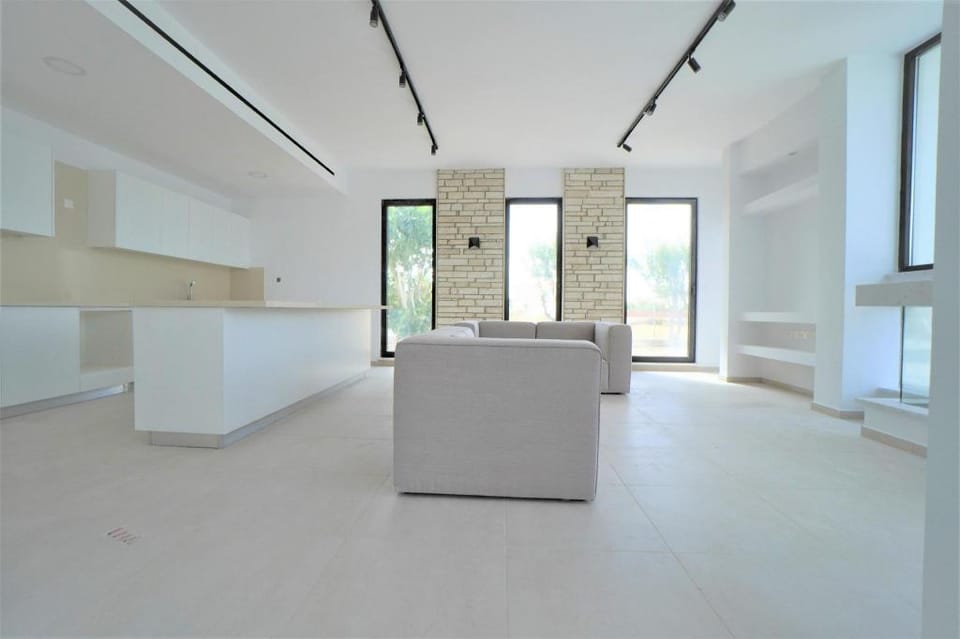 Luxury Oasis Villa Vacation rental in Peyia