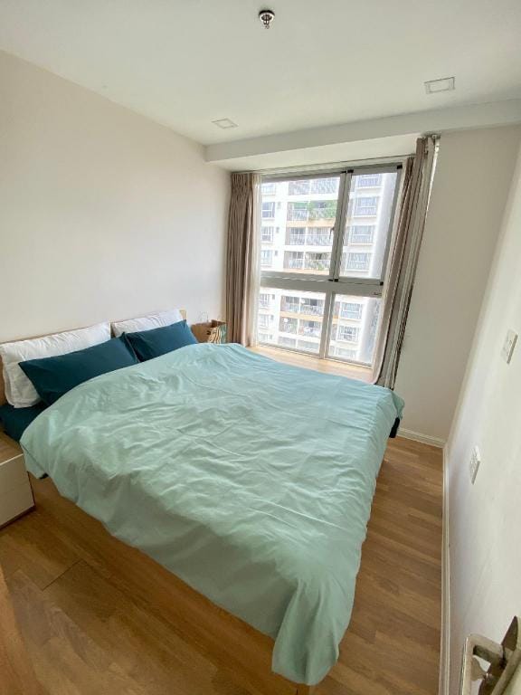 Scenic valley view hồ bơi gần trung tâm triển lãm Apartment in Ho Chi Minh City