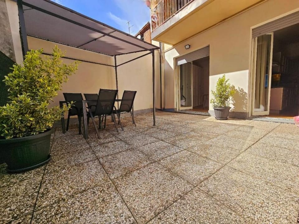 Alloggio in centro con terrazza Apartment in Liguria