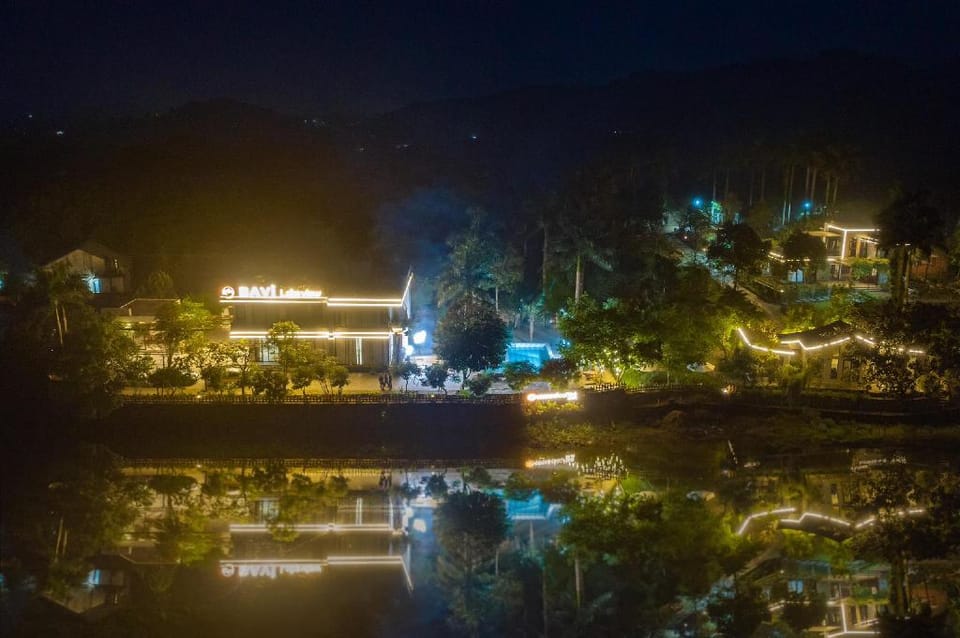 Ba Vì lake view Villa in Laos