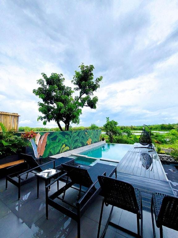 Aya Farm Resort - Cabin 2 with Pool Vacation rental in Central Luzon
