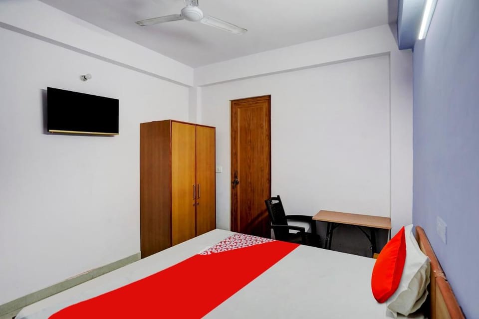 Hotel O Wamson Living Classic Vacation rental in Noida