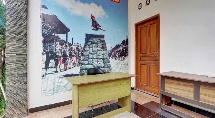 OYO 90807 Hotel Wisma Ck Hotel in Indonesia