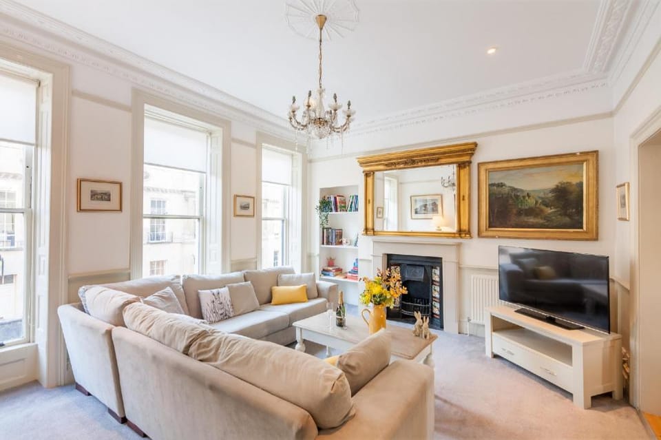 Tylney House Apartment in Bath