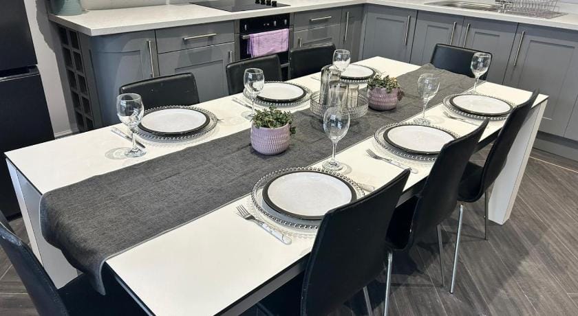 Sugar Hill Suite by Sasco Apartments Apartment in Blackpool