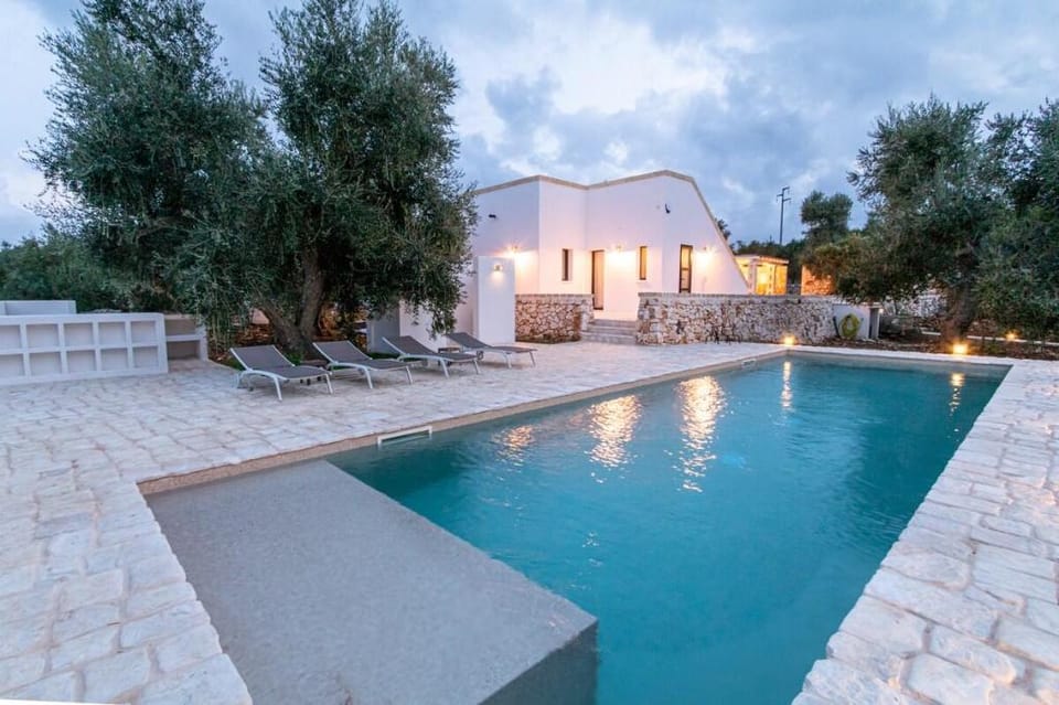 TRULLO DEL MORO - Casa vacanze Ostuni Villa in Province of Taranto