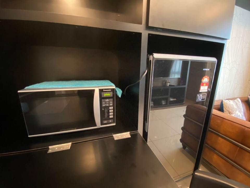 Mansion One Executive Studio Apartment in George Town
