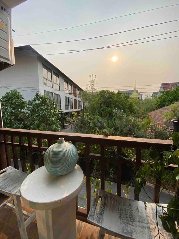 Cozy living house ChiangMai - Groups & Families Vacation rental in Chiang Mai