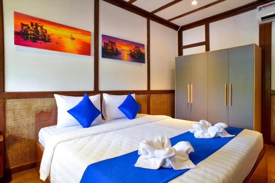 Peaceful Private Wooden Bungalow With Garden View Vacation rental in Krong Siem Reap
