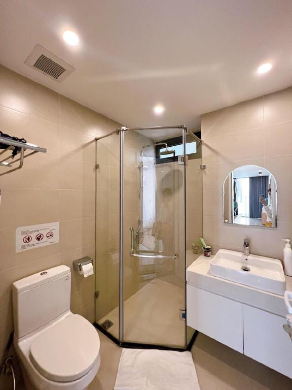 Spacious Vinhomes Skylake-Lake view-near Keangnam Apartment in Laos