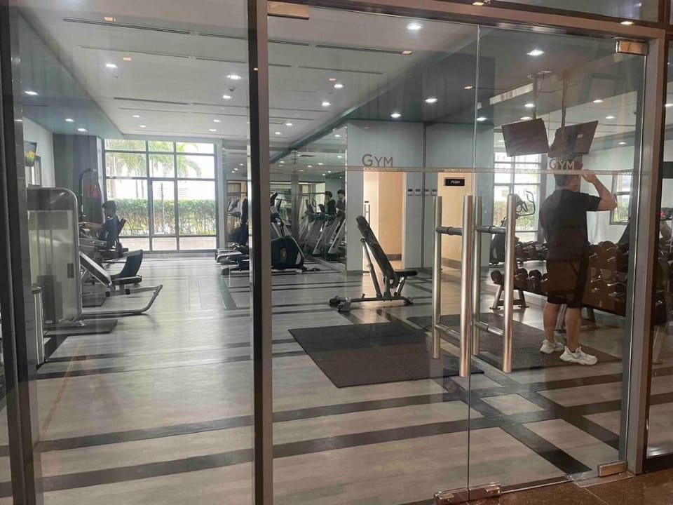 Premium Studio near Venice Mall Apartment in Makati